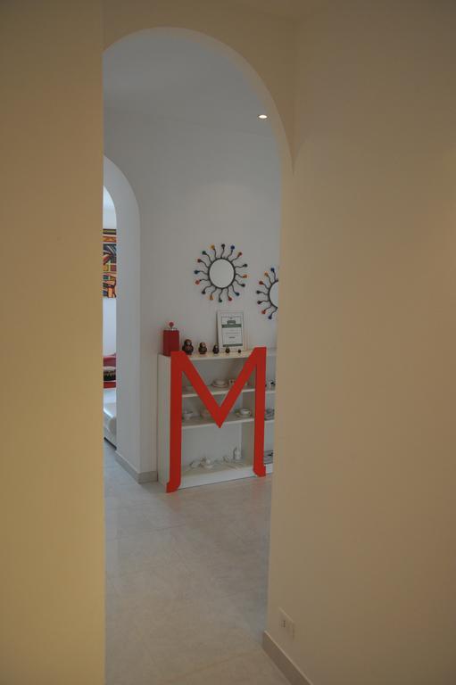 Vitaminam Turin Bagian luar foto