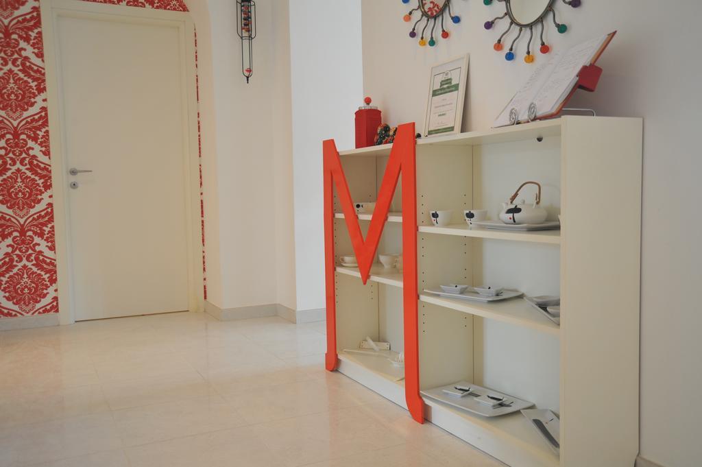 Vitaminam Turin Bagian luar foto